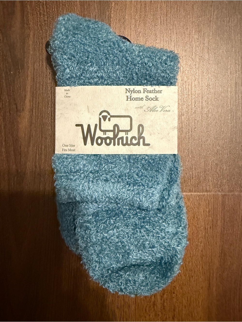 Woolrich women’s Plush Nylon Feather Home Socks - Light Blue